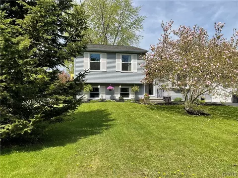 8459 Partridge, Clay, NY 13041