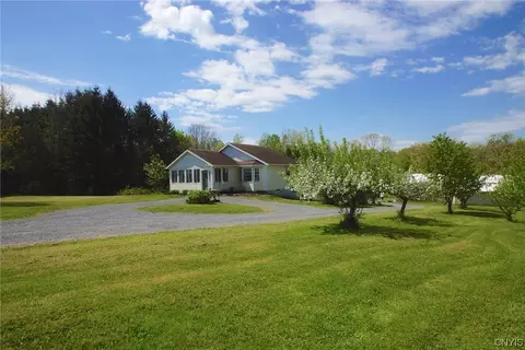 10411 Short Cut Rd, Cato, NY 13166