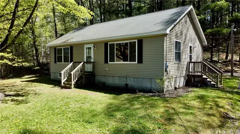 2524 Holman City Rd, Clayville, NY 13322