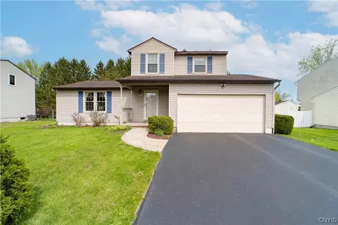 4037 Plum Yew Cir, Liverpool, NY 13090