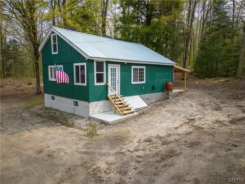 1698 County Highway 119, Stratford, NY 13470