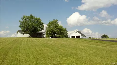 196 Co Hwy 108, Oppenheim, NY 13452