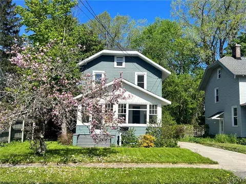 110 Girard Ave, Watertown, NY 13601