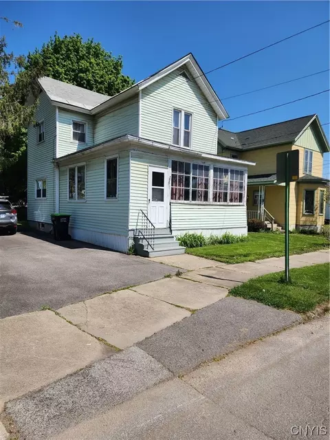 227 E Smith St, Herkimer, NY 13350