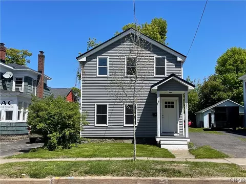 231 W 5th St, Oswego, NY 13126