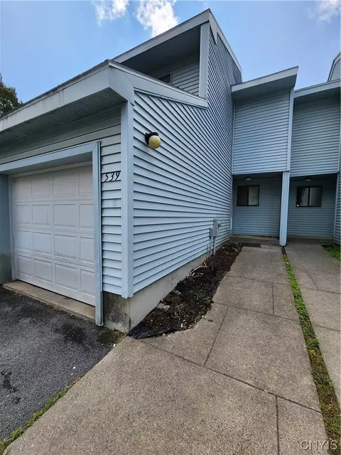 539 Weldon Dr, Watertown, NY 13601