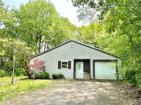 21900 Admirals, Le Ray, NY 13601
