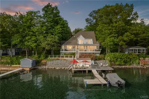 1685 Borodino Blfs, Spafford, NY 13152