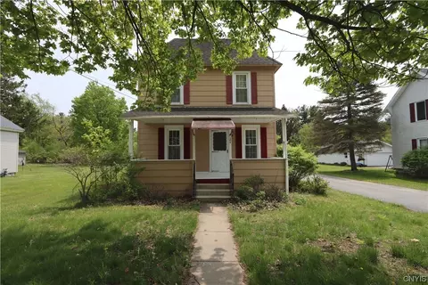 184 Maple St, Le Ray, NY 13612