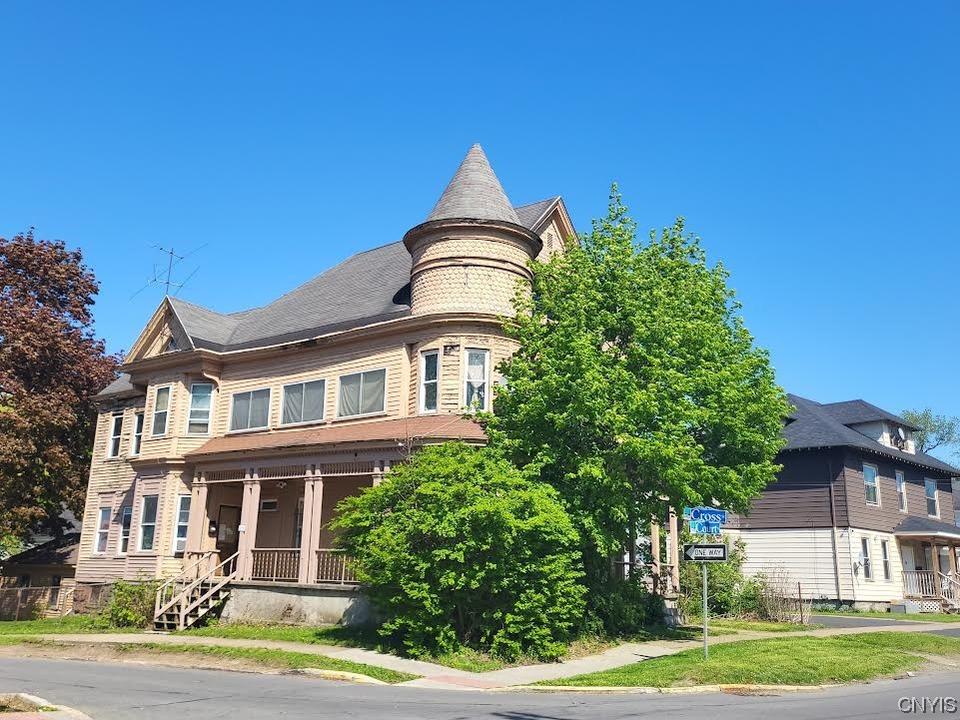 1138 Court St, Utica, NY 13502 32 Photos Movoto