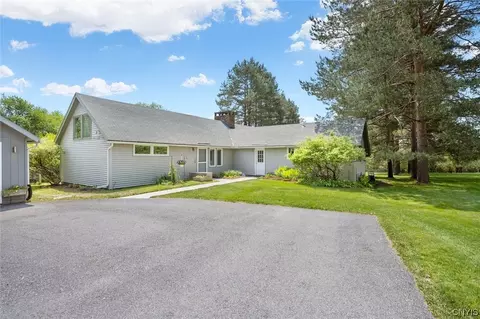 7104 College Hill Rd, Kirkland, NY 13323