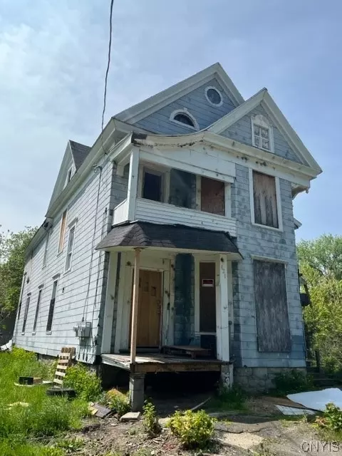 421 Shonnard St, Syracuse, NY 13204