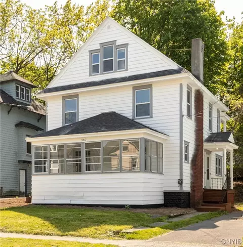 956 Lancaster Ave, Syracuse, NY 13210