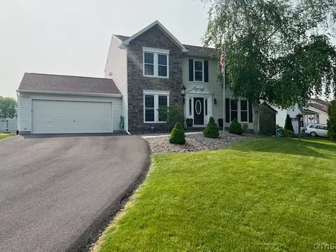 4251 Steelhead Dr, Liverpool, NY 13090