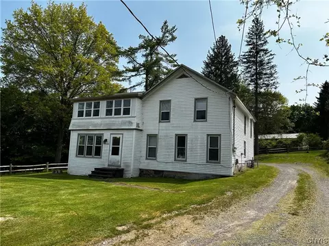 9448 Butler Rd, Paris, NY 13456