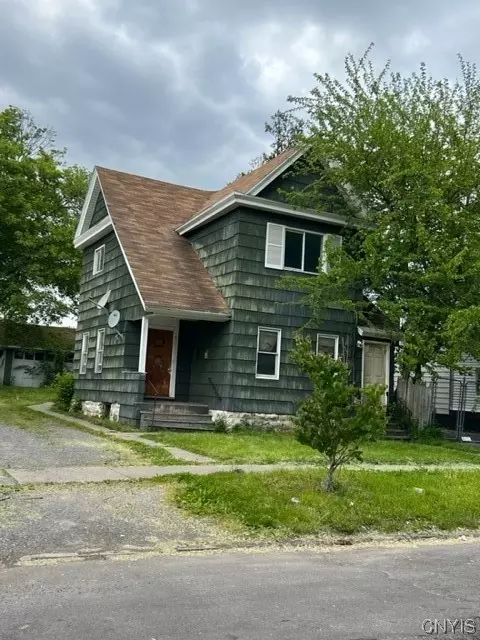 715 E Laurel St, Syracuse, NY 13203