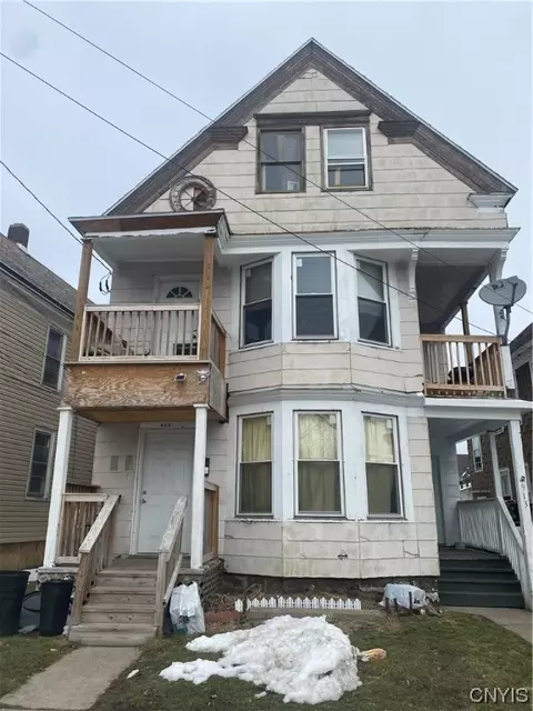 913 Mary St, Utica, NY 13501