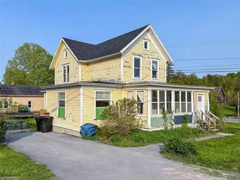 32478 County Route 179, Clayton, NY 13622
