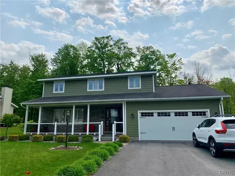 210 Ramblewood Dr, Deerfield, NY 13502