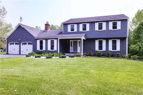 1851 Farm Pond Rd, Lysander, NY 13027