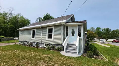 301 Phillips St, Oneida, NY 13421