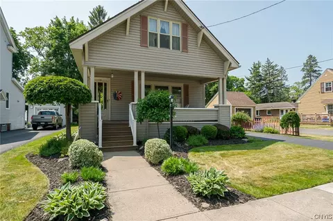116 E Warrington Rd, Syracuse, NY 13205