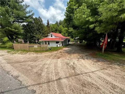 722 County Route 17, Russell, NY 13684