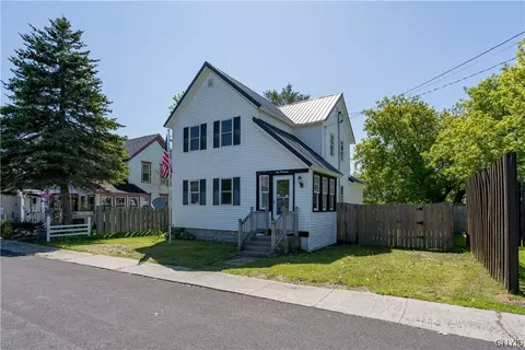 100 Superior St, Watertown, NY 13601