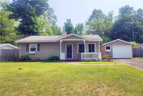 133 Baker Blvd, Van Buren, NY 13209