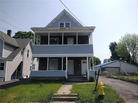 125 Caroline Ave, Geddes, NY 13209
