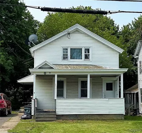 1311 Park St, Syracuse, NY 13208