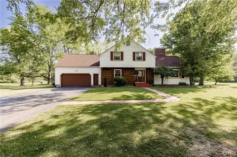 6790 Fremont Rd, East Syracuse, NY 13057