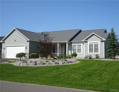 8305 Silvia Path, Clay, NY 13041