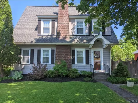 209 Fay Rd, Geddes, NY 13219