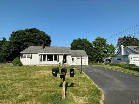 103 Audubon Rd, Fayetteville, NY 13066