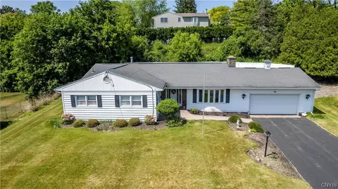 116 Norma Rd, Geddes, NY 13219