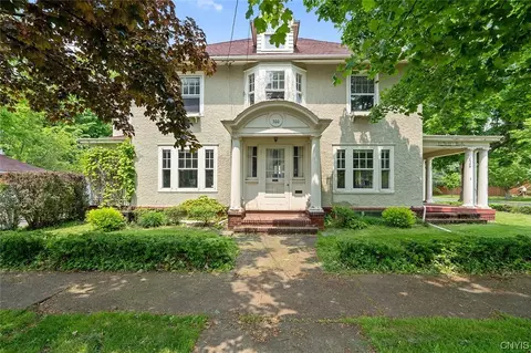 300 Stolp Ave, Syracuse, NY 13207