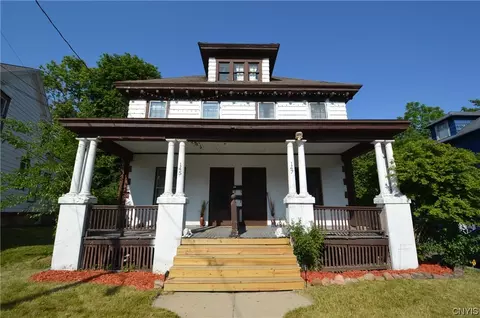 145 E Bissell St #49, Syracuse, NY 13207