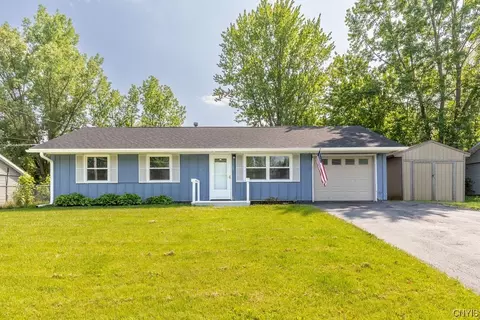 115 Christopher Dr, Van Buren, NY 13027