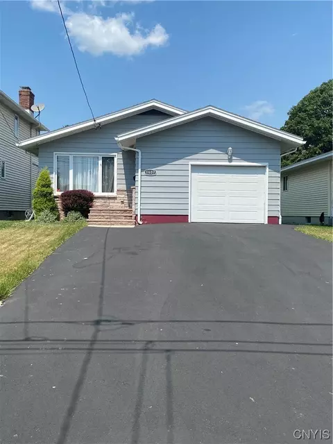 1607 Crouse, Utica, NY 13501