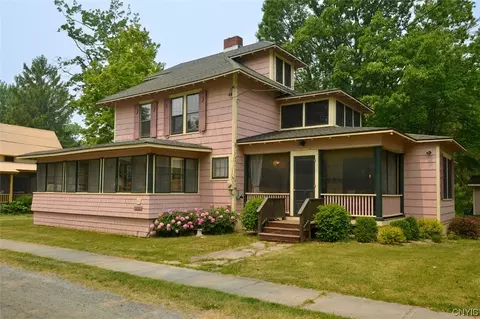 42870 Home Ave, Orleans, NY 13692