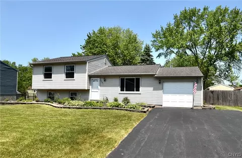5981 Darby Rd, Cicero, NY 13039