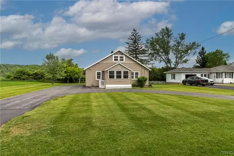 3556 Seneca Tpke, Lenox, NY 13032
