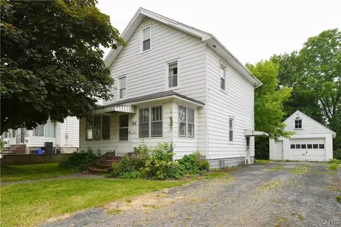 328 Darrow Ave, Geddes, NY 13209