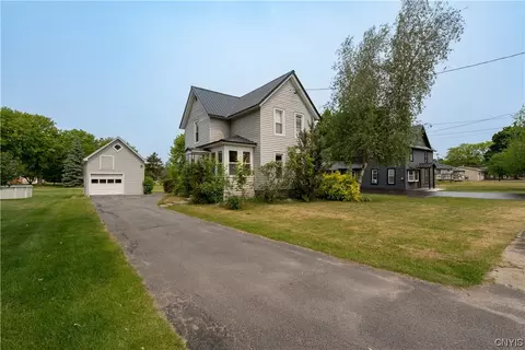 171 N Main St, Le Ray, NY 13612