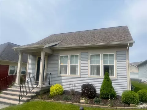 150 Greencastle St, Camillus, NY 13031