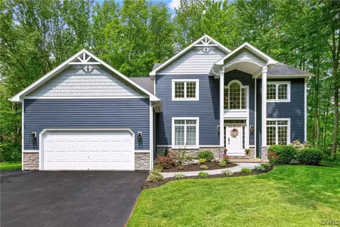 3410 Van Wie Dr E, Lysander, NY 13027