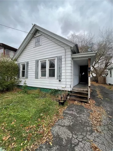 214 Lakeview Ave, Syracuse, NY 13204