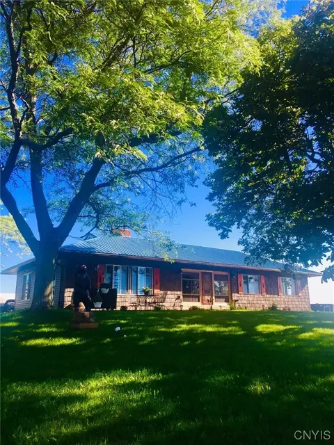 4360 Lake To Lake Rd, Canandaigua, NY 14424