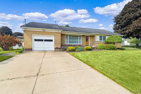 122 Libritz Dr, Frankfort, NY 13340